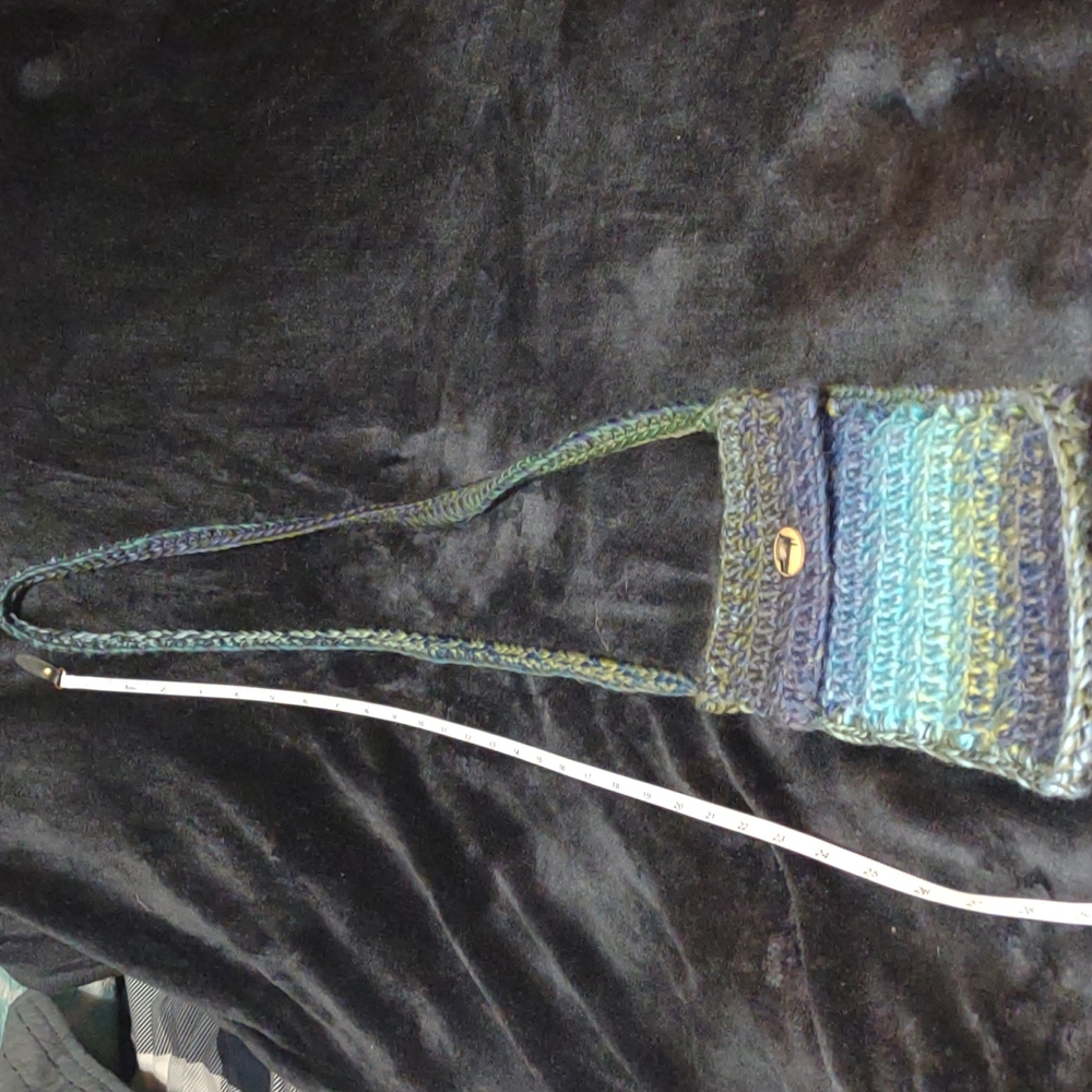 Crocheted purse - Picture 3 of 3